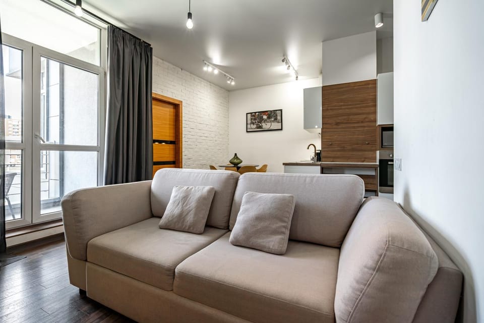 8-188 Central Park, John McCain 7, Kyiv centre, fantastic city view, 15 kW backup power, Petrovdom Apartment Apartment in Kiev City - Kyiv