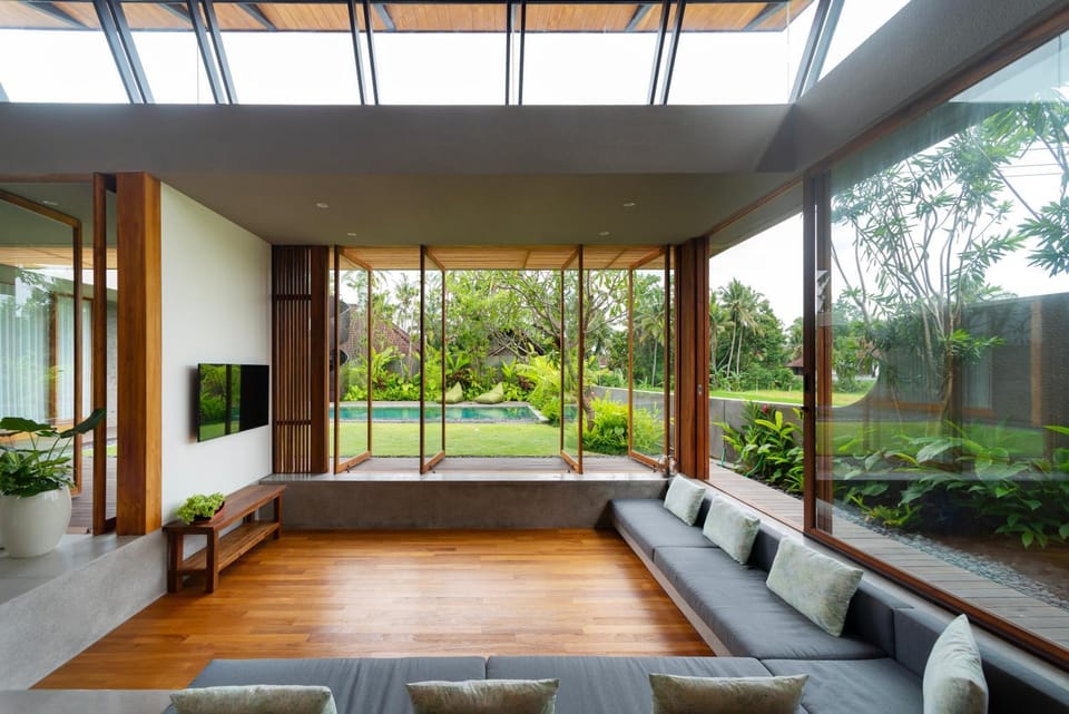 Communal lounge/ TV room, TV and multimedia, Living room