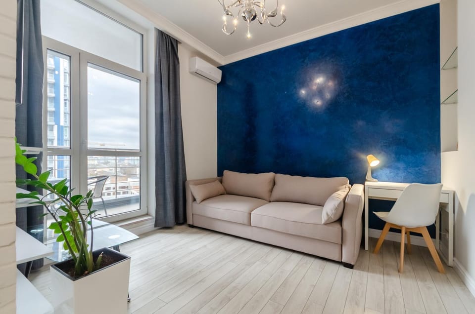 Living room, Seating area, Dining area, air conditioner