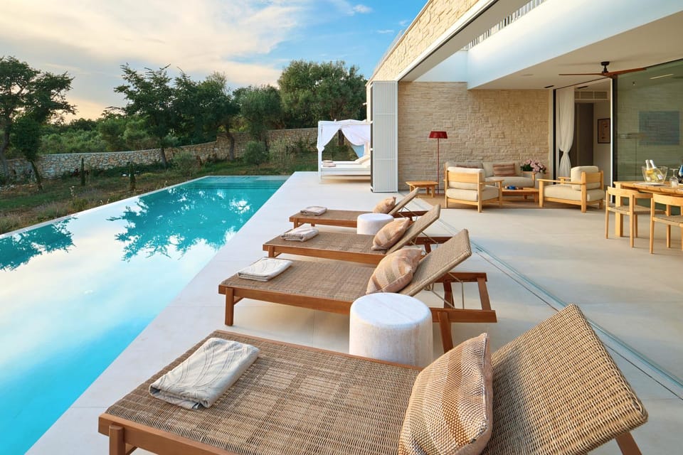 Property building, Swimming pool