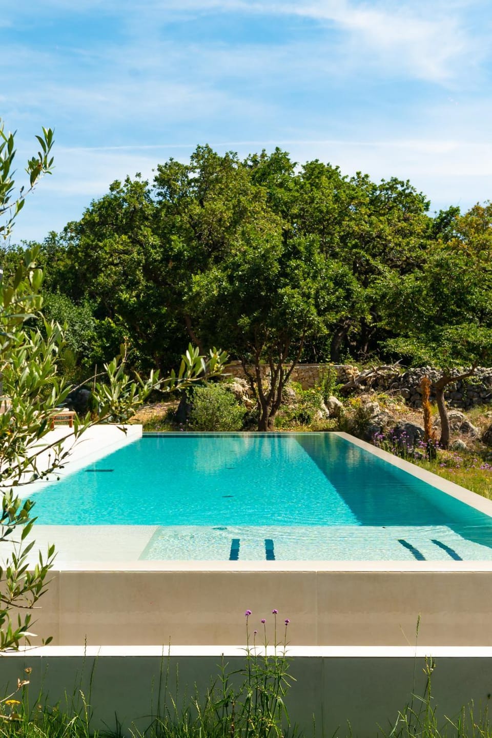 NEW! Isolana Residence Novalja Welcome Season 18m Heated Pool Villa in Novalja
