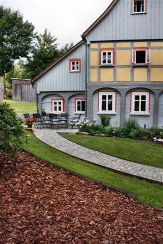 Property building, Spring, Day, Garden, Garden view