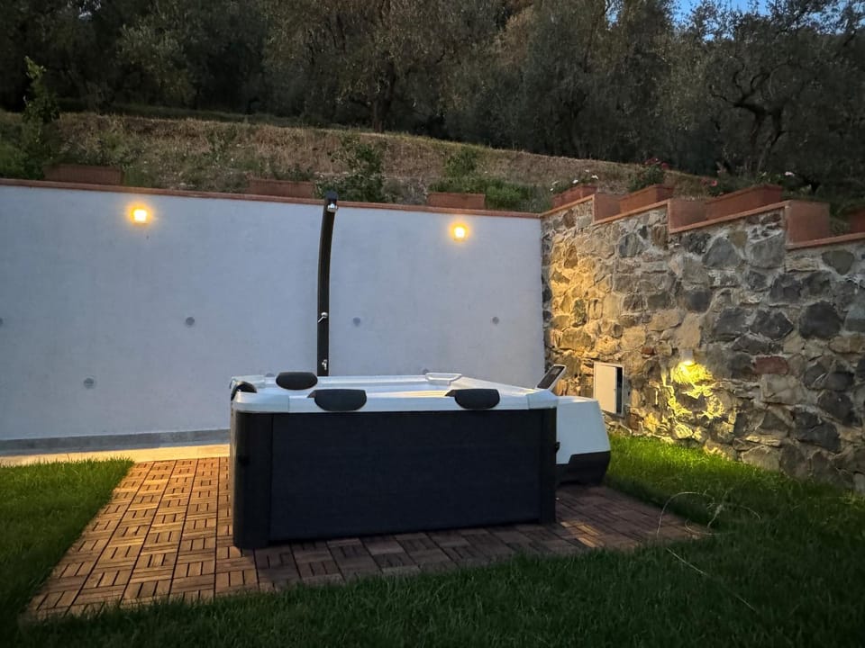 Hot Tub
