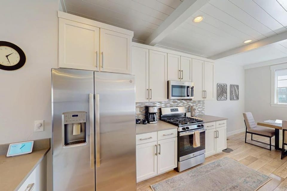 Cozy Townhouse with Playground & Dog-Friendly House in Wasatch County
