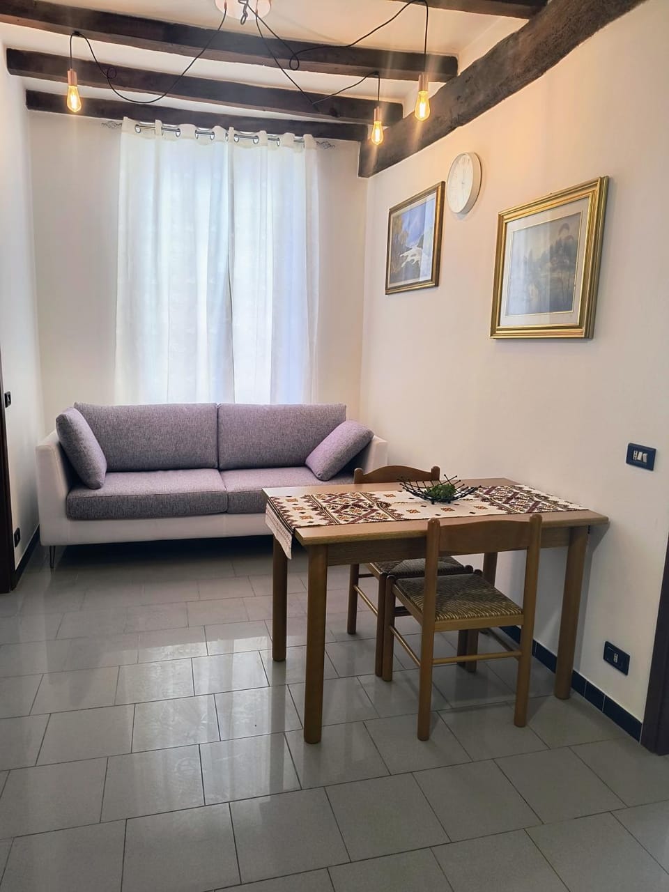 Seating area