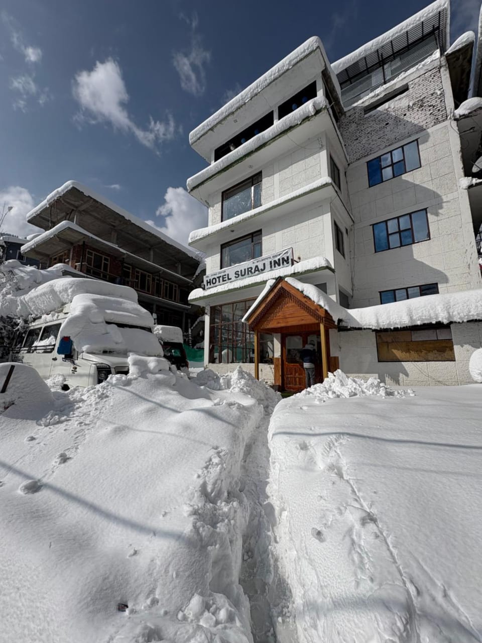 Property building, Facade/entrance
