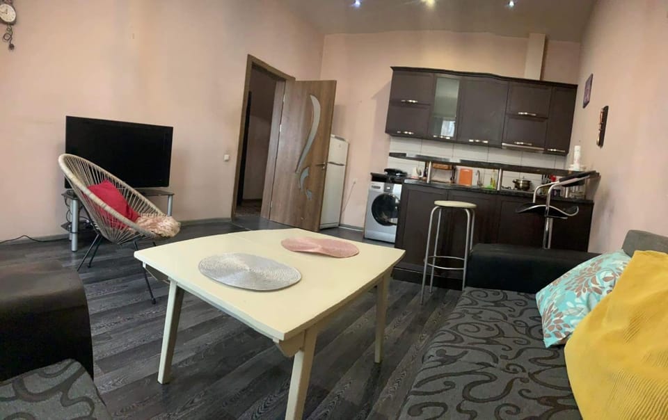 group stay in Tbilisi including one day city free tour Apartment in Tbilisi, Georgia
