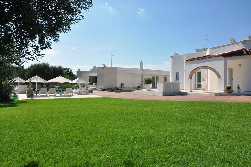 Property building, Garden
