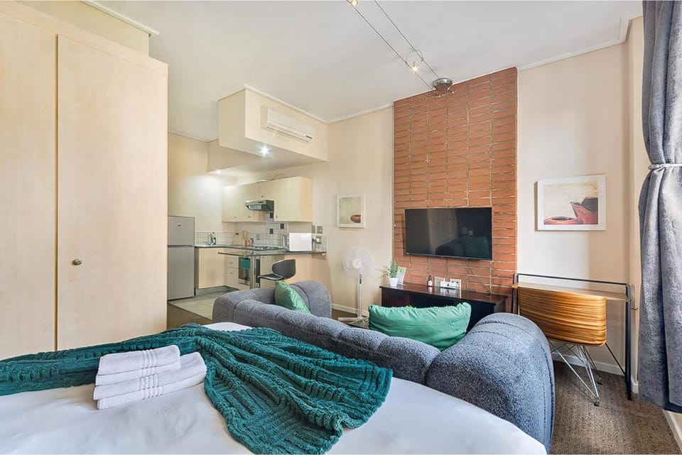 Modern Cozy Apartment at Mapungubwe Apartment in Johannesburg