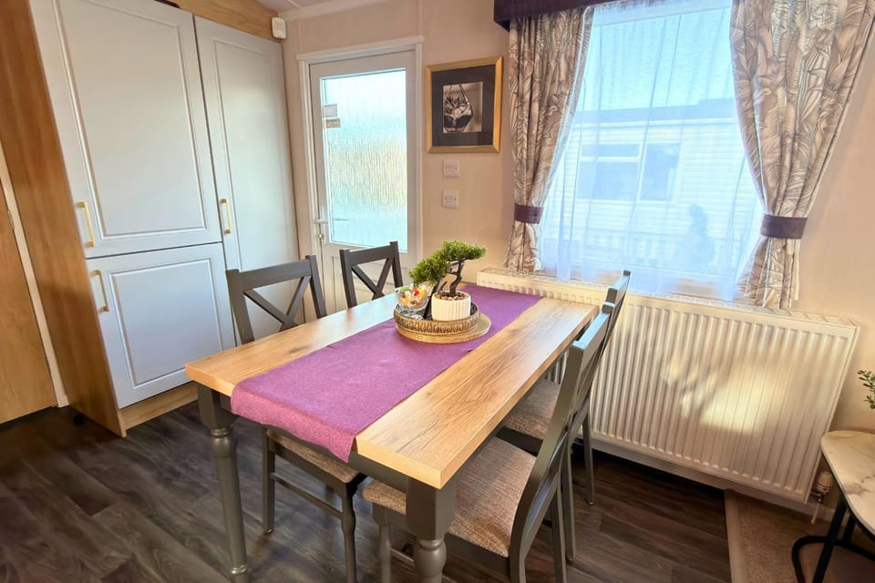 Vintage 49 Campground/ 
RV Resort in Skegness