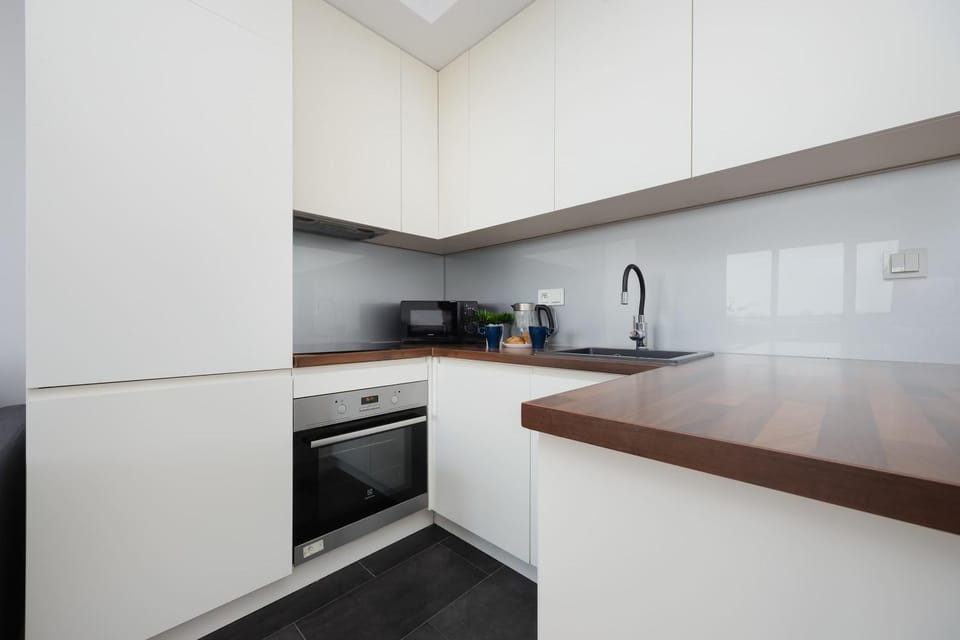 Kitchen or kitchenette, dishwasher, pet friendly, stove