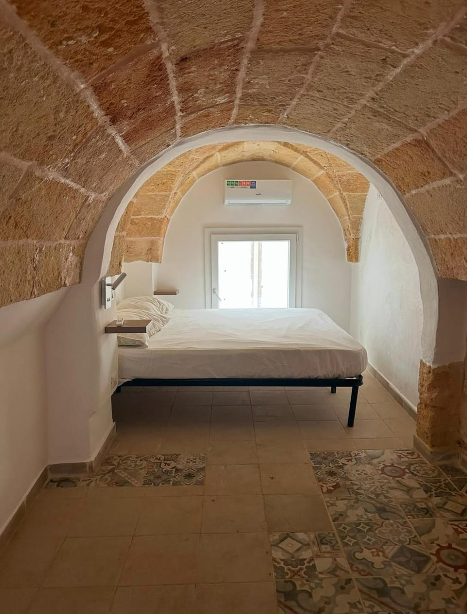yellow house Apartment in Apulia