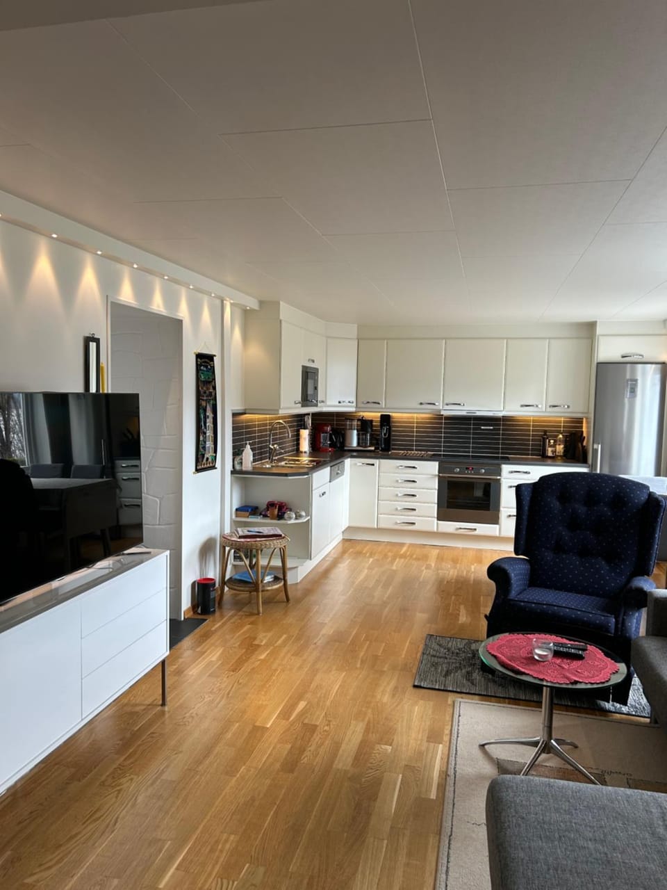 Living room, kitchen