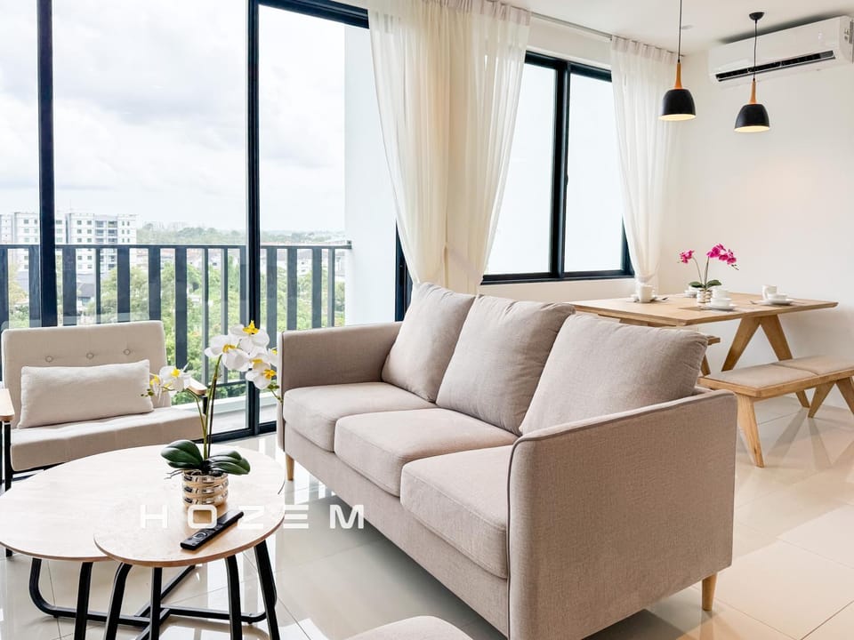 Balcony/Terrace, Living room, Seating area, Dining area
