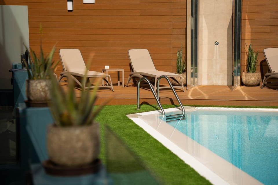 The Hive Boutique Apartments - Adults Only Apartment hotel in Puerto Rico de Gran Canaria