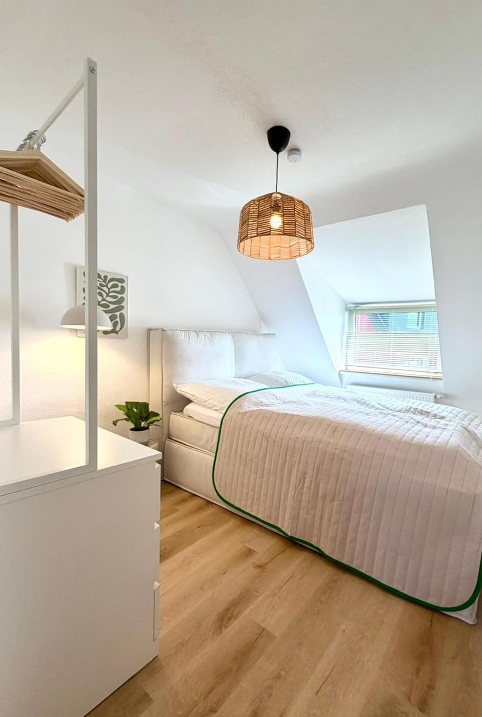 Moderne 3 Zimmer nahe DUS, CGN & Essen! NEU Apartment in Wuppertal