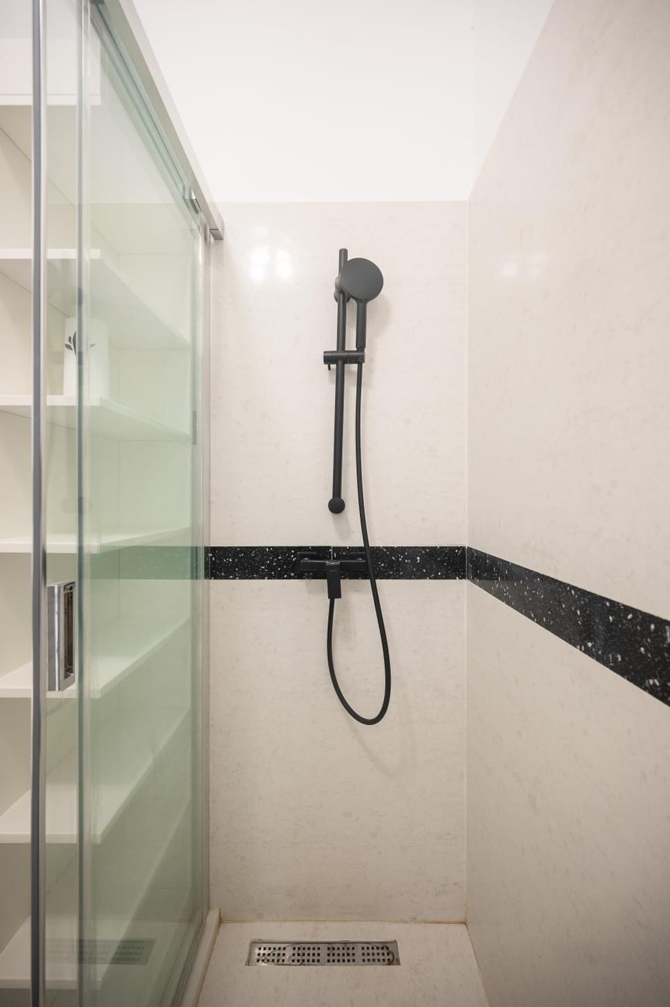 Shower, Bathroom, hair dryier, towels