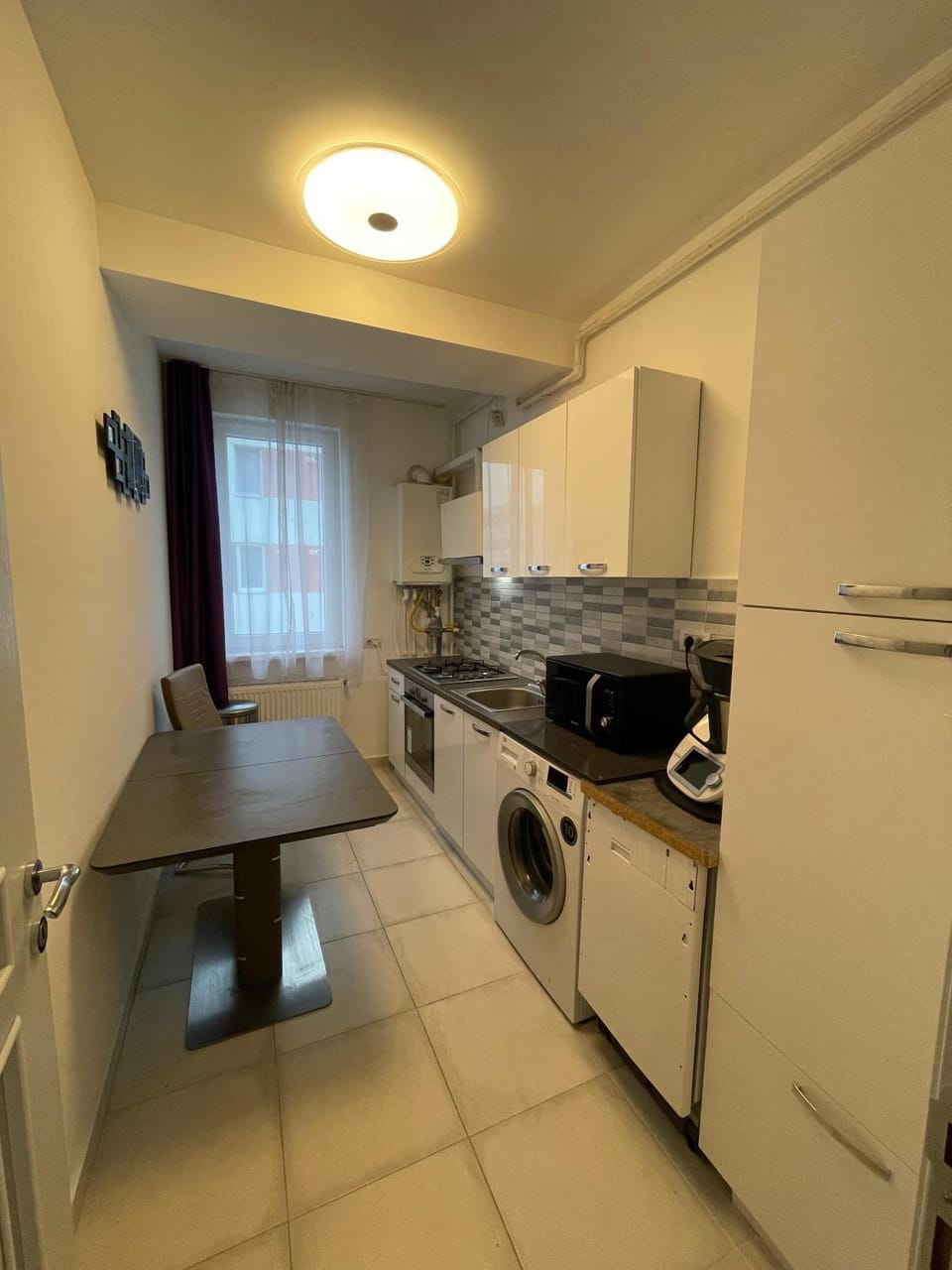 Apartament cu 2 camere decomandate Apartment in Romania