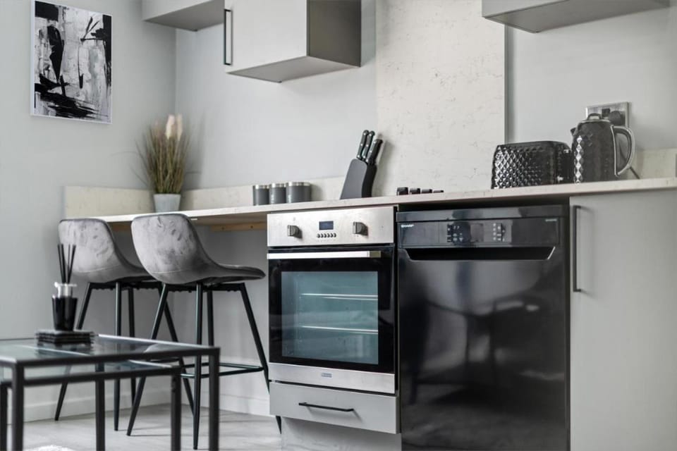 Dining area, microwave, oven, stove, toaster, kitchen