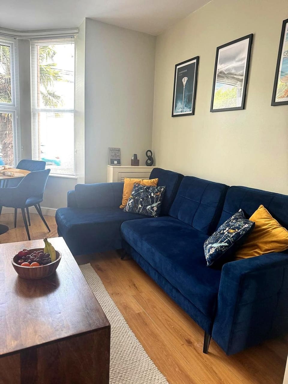 Stylish Ground-Floor Flat, Walk to Beach & Parking Apartment in Llandudno