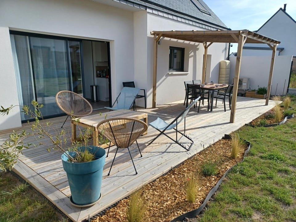 Garden, Dining area, Garden view