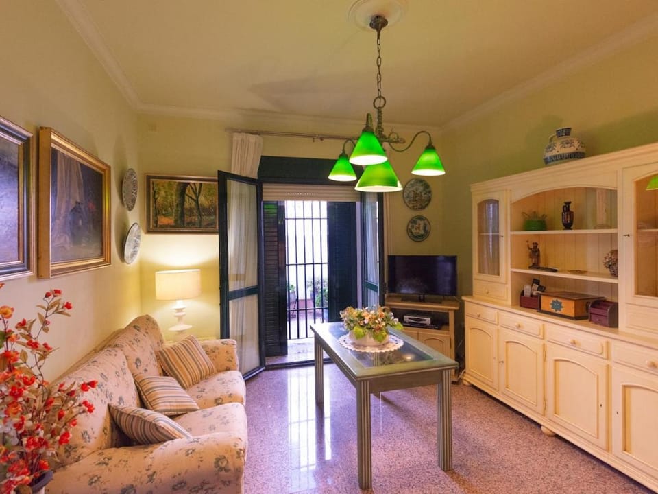 Casa 6 Habitaciones Apartment in Chipiona