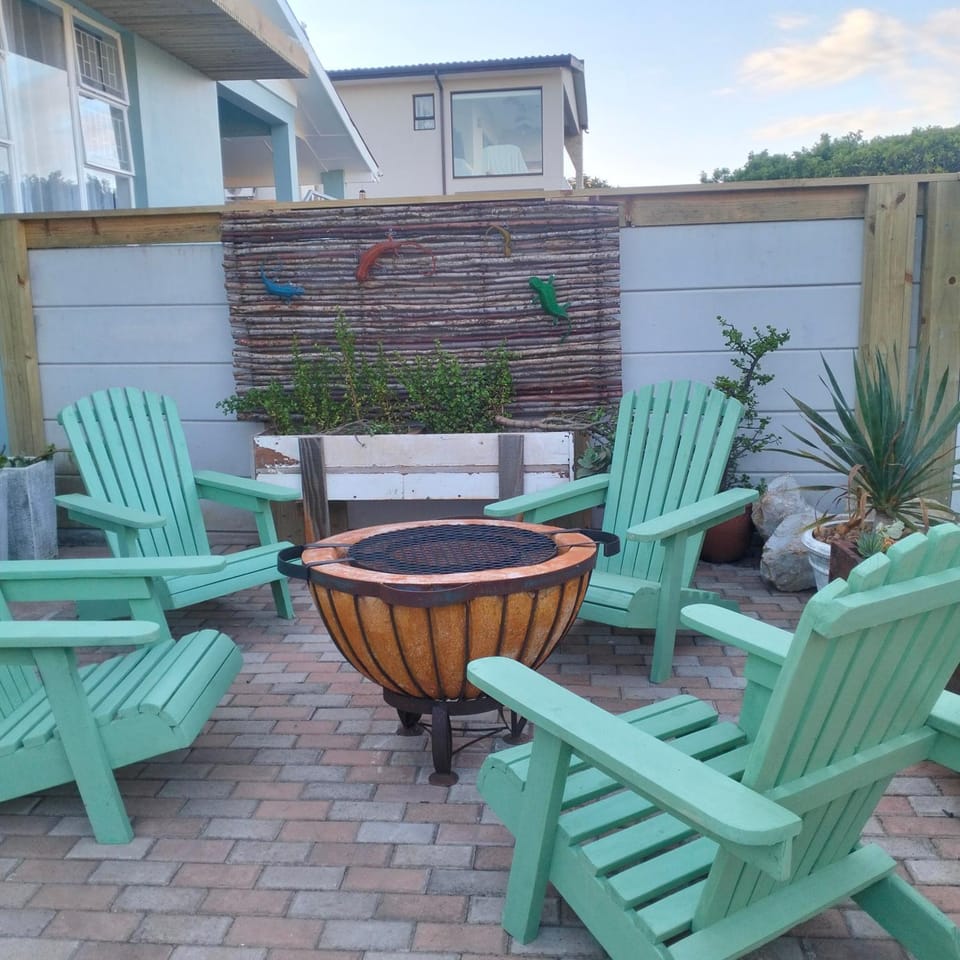 Hang Loose at Mimosa 40B Apartment in Eastern Cape