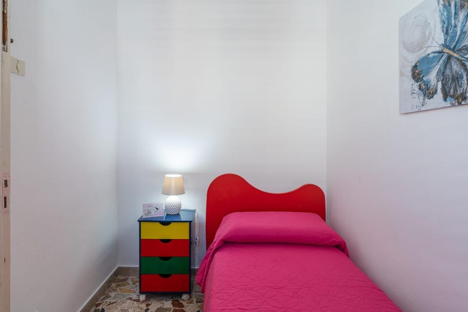 Living room, Bedroom
