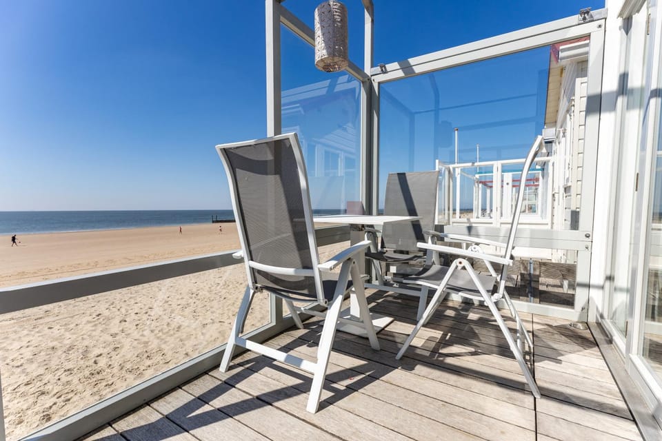 Sleep beachhouse - Beach Dishoek 37 I Dishoek House in Vlissingen