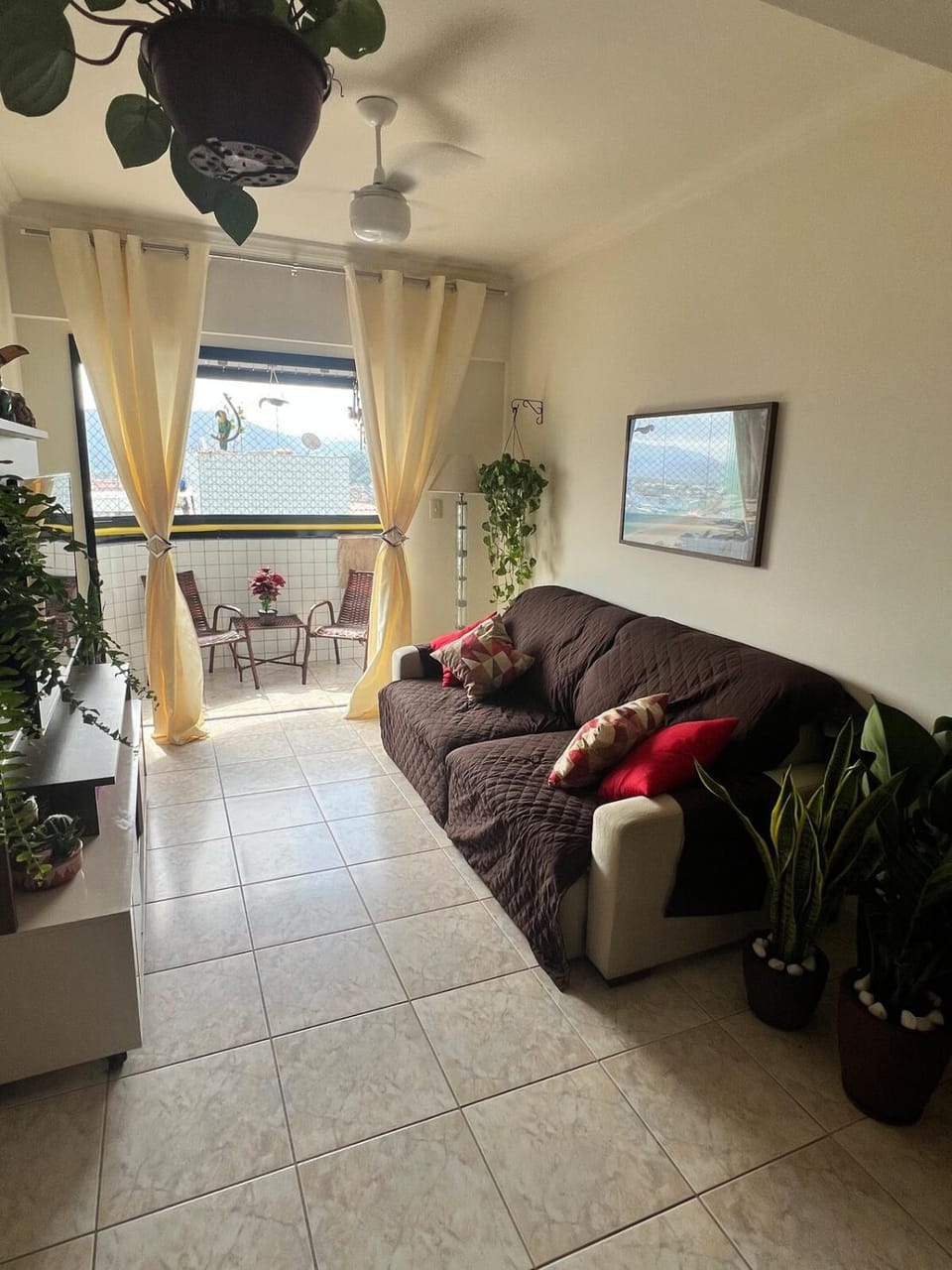 Apartamento pé na areia 5 minutos do centro Apartment in State of São Paulo