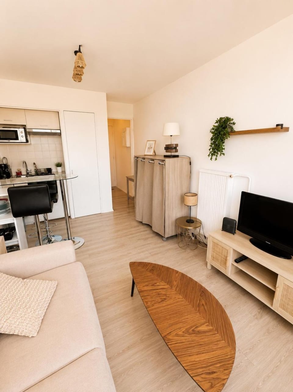 Studio lumineux avec parking et vue dégagée Antibes Apartment in Antibes