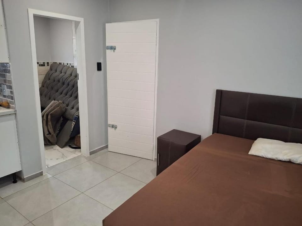Fountain Guest House Bed and Breakfast in Sandton