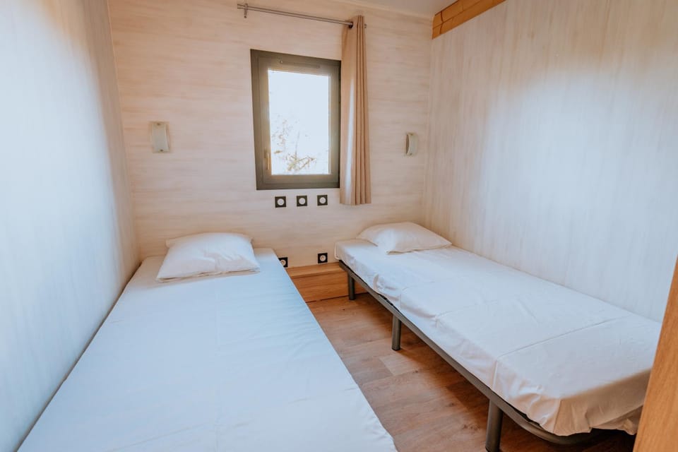 Village Vacances de Combelles Campground/ 
RV Resort in Occitanie
