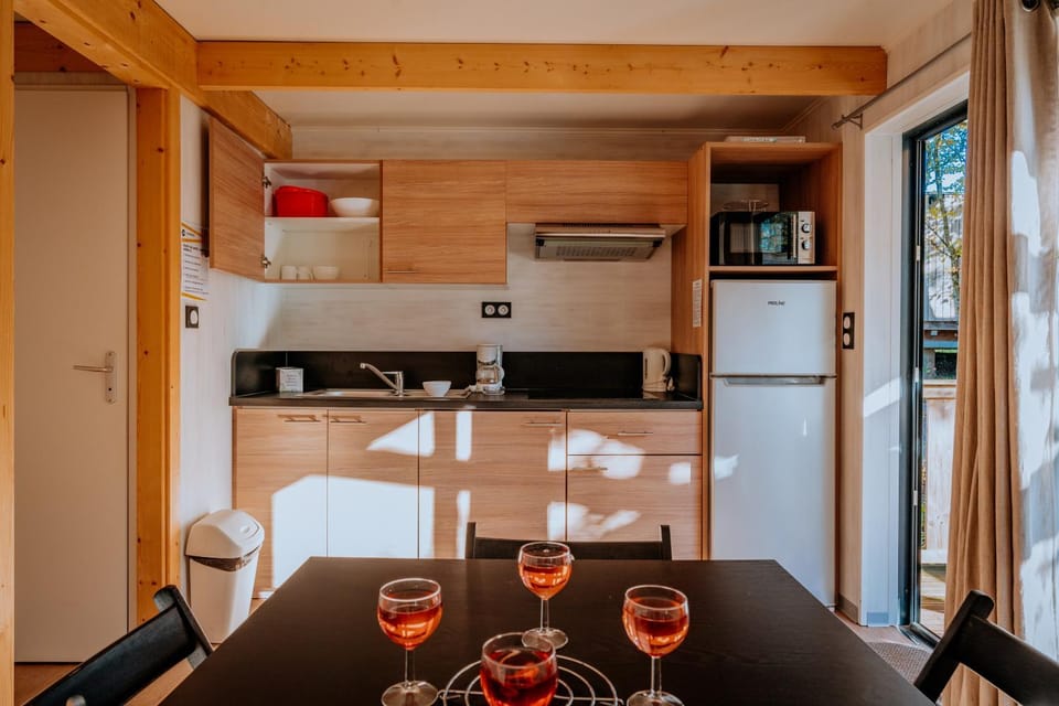 Village Vacances de Combelles Campground/ 
RV Resort in Occitanie