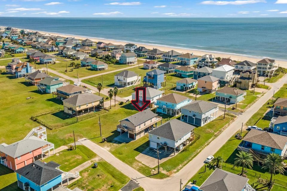 Bird's eye view, Location