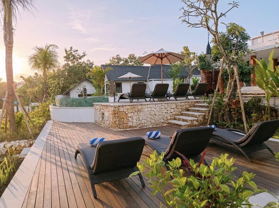 Garden, Swimming pool, Swimming pool