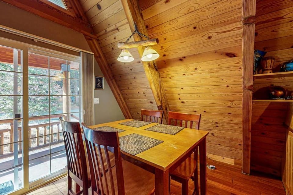 Tranquil Family-Friendly A-Frame Cabin with Big Backyard Deck & Gas Grill Cabin in Sierra Nevada