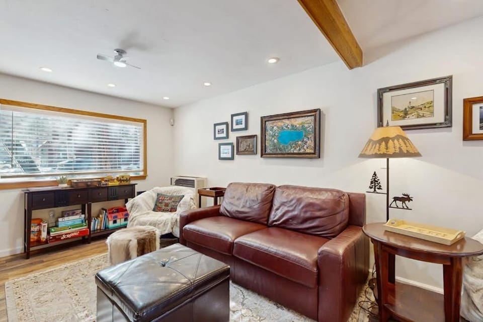 Family-Friendly Cabin with Spa Two Decks Fenced Yard and Play Structure Cabin in South Lake Tahoe