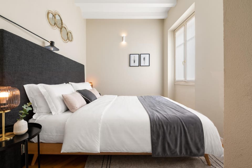 The Old Town Apartment by Aura Luxury Collection Apartment in Como