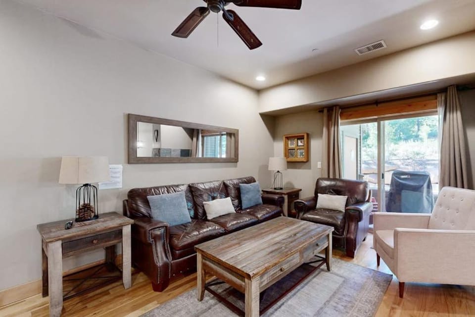 Central Truckee Home - Walk to Downtown & Trails House in Truckee