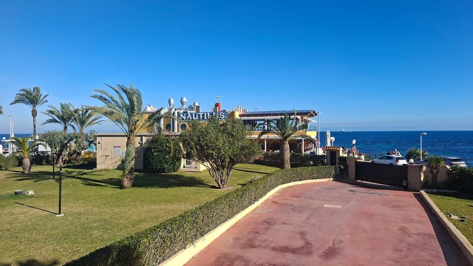 Stylish Frontline Punta Prima Suite with Sea Views Apartment in Vega Baja del Segura