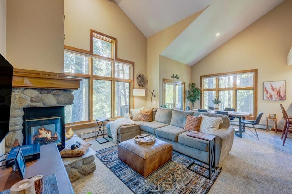 Idyllic Incline Village Getaway House in Incline Village