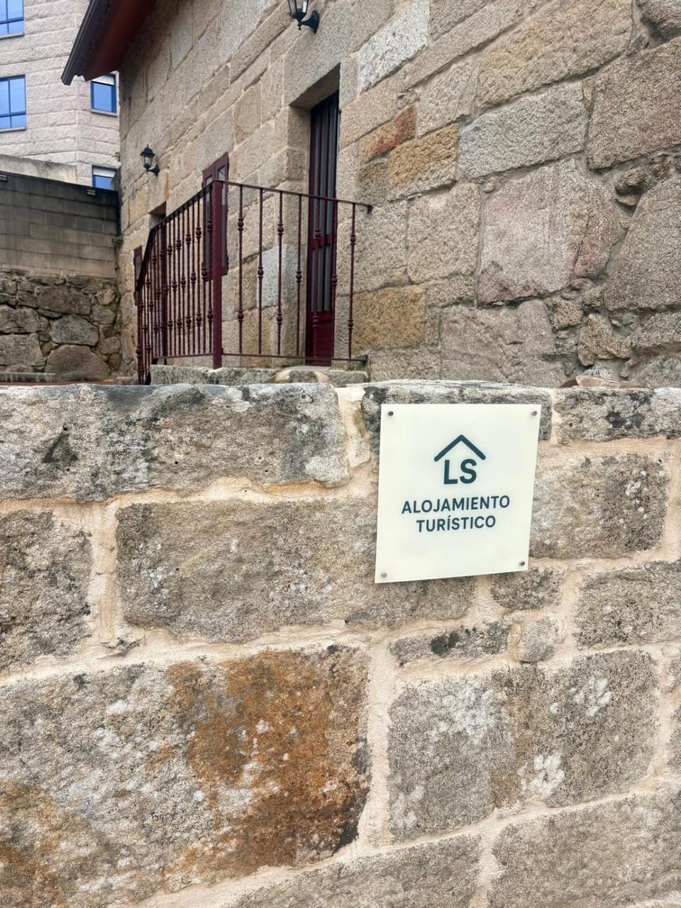 Property building, Property logo or sign