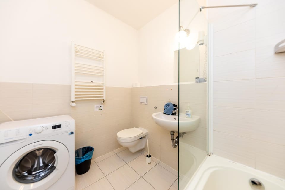 Toilet, washing machine