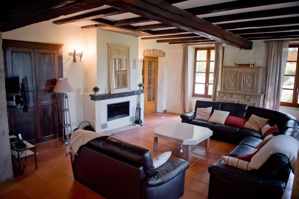 Property building, Living room
