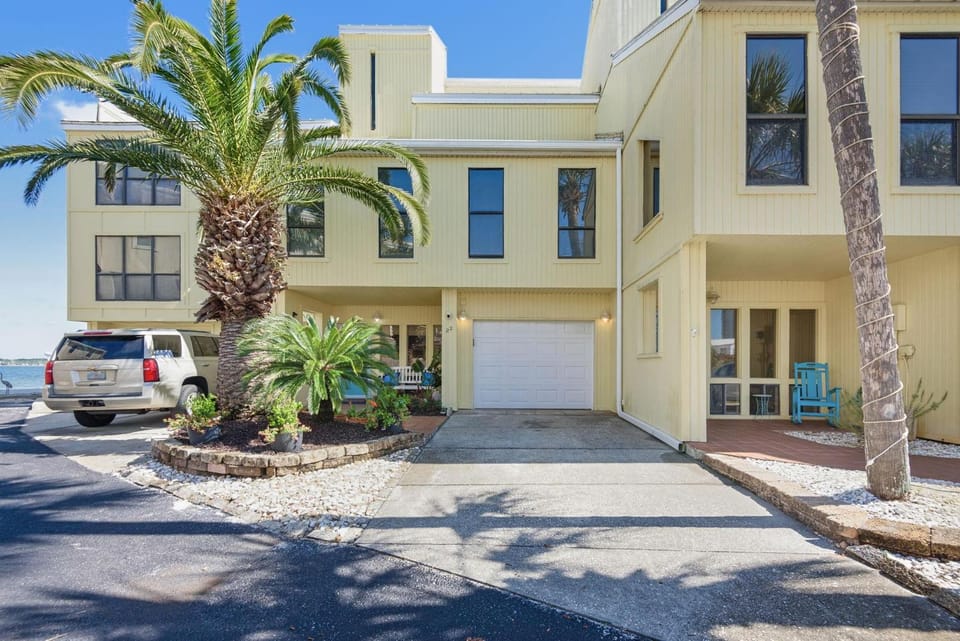 Buena Vida 22 - A House in Pensacola Beach