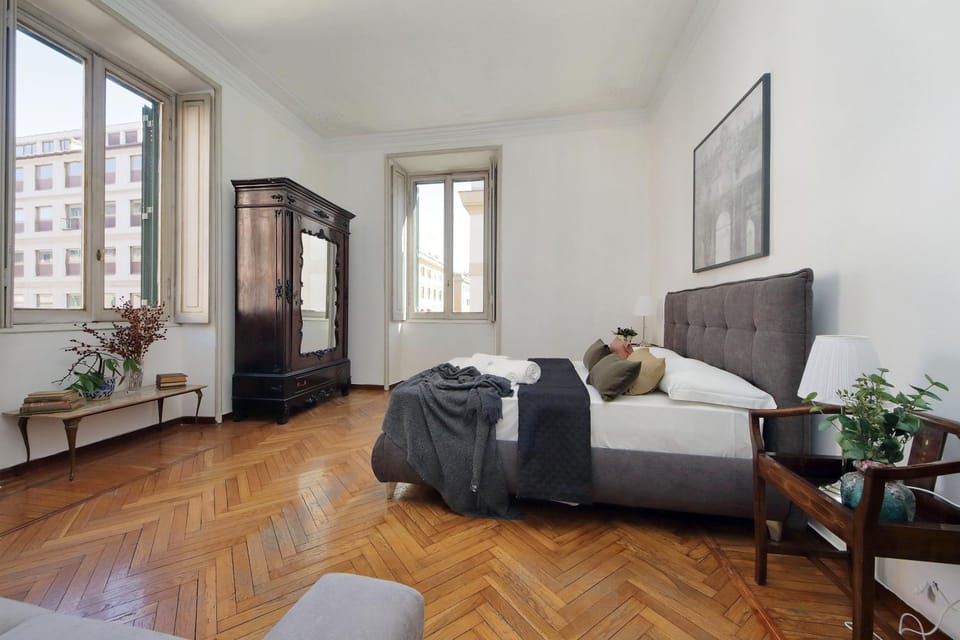 Bed, Photo of the whole room, Bedroom