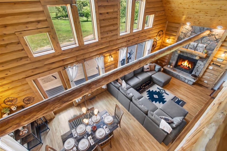 Living room, Photo of the whole room, Seating area, Dining area, fireplace