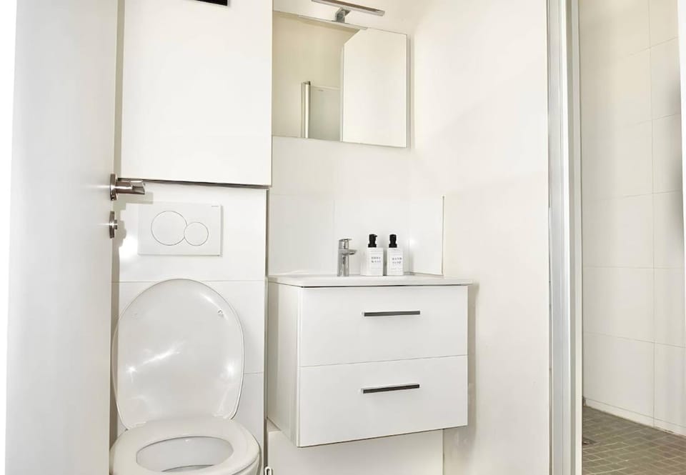 Studio cosy à Enghien-les-Bains, aux portes de Paris Apartment in Île-de-France