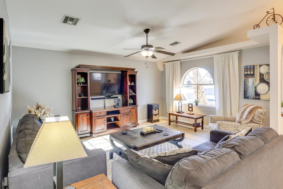 5 Mi to Colorado River: Fort Mohave Home w/ Pool House in Fort Mohave